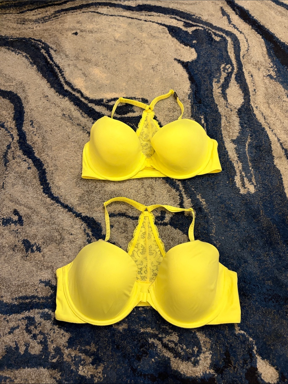Yellow Lace-Back Push-Up Bra - Women Intimates